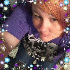 Meet your Posher, Carla